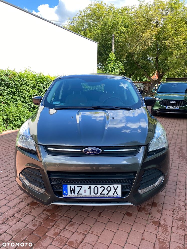 Ford Kuga - 1