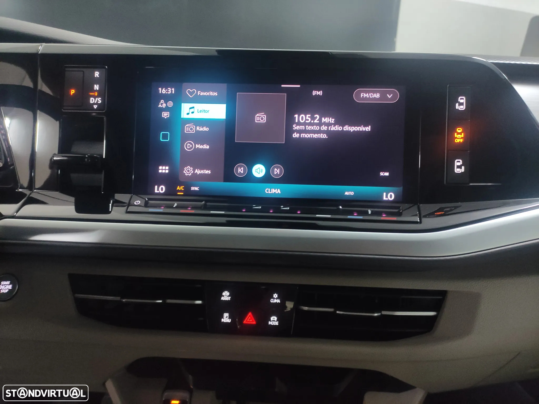 VW Multivan 1.5 TSI e-Hybrid Style DSG - 11