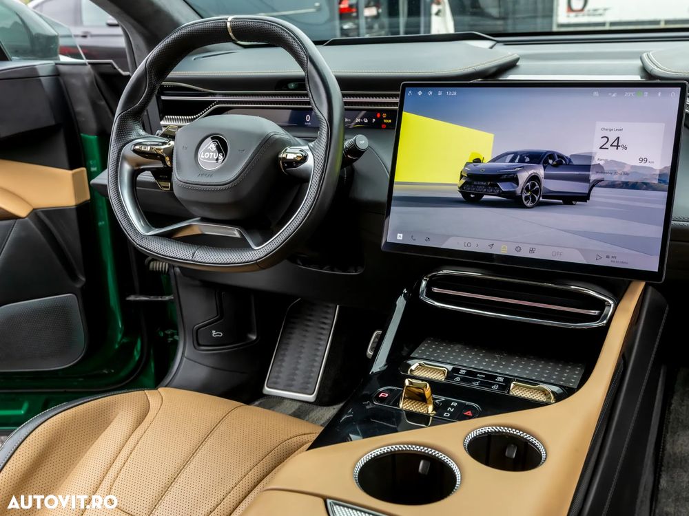 Lotus Eletre 900 Sport Carbon - 8