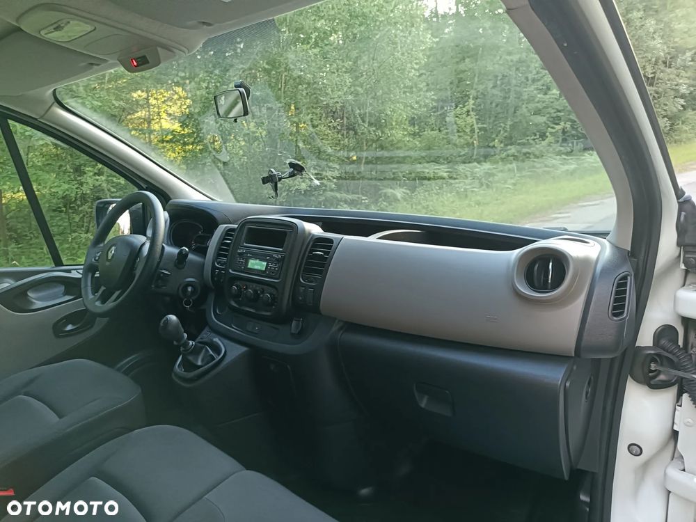 Renault Trafic - 11