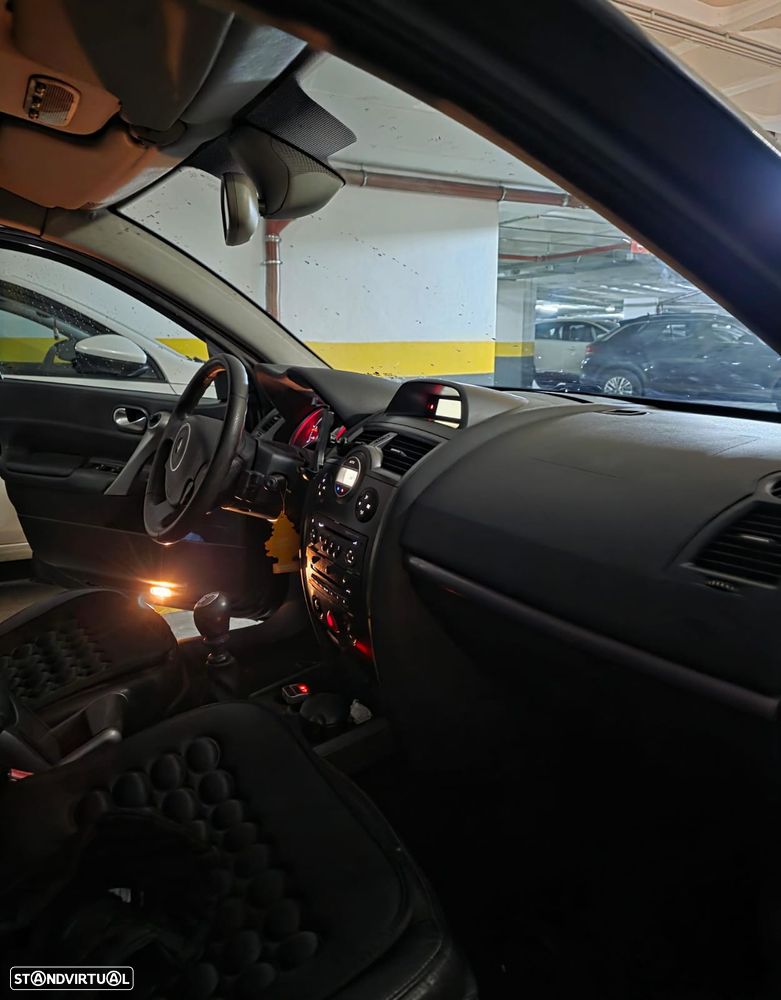 Renault Mégane Break 1.5 dCi Dynamique Luxe - 5