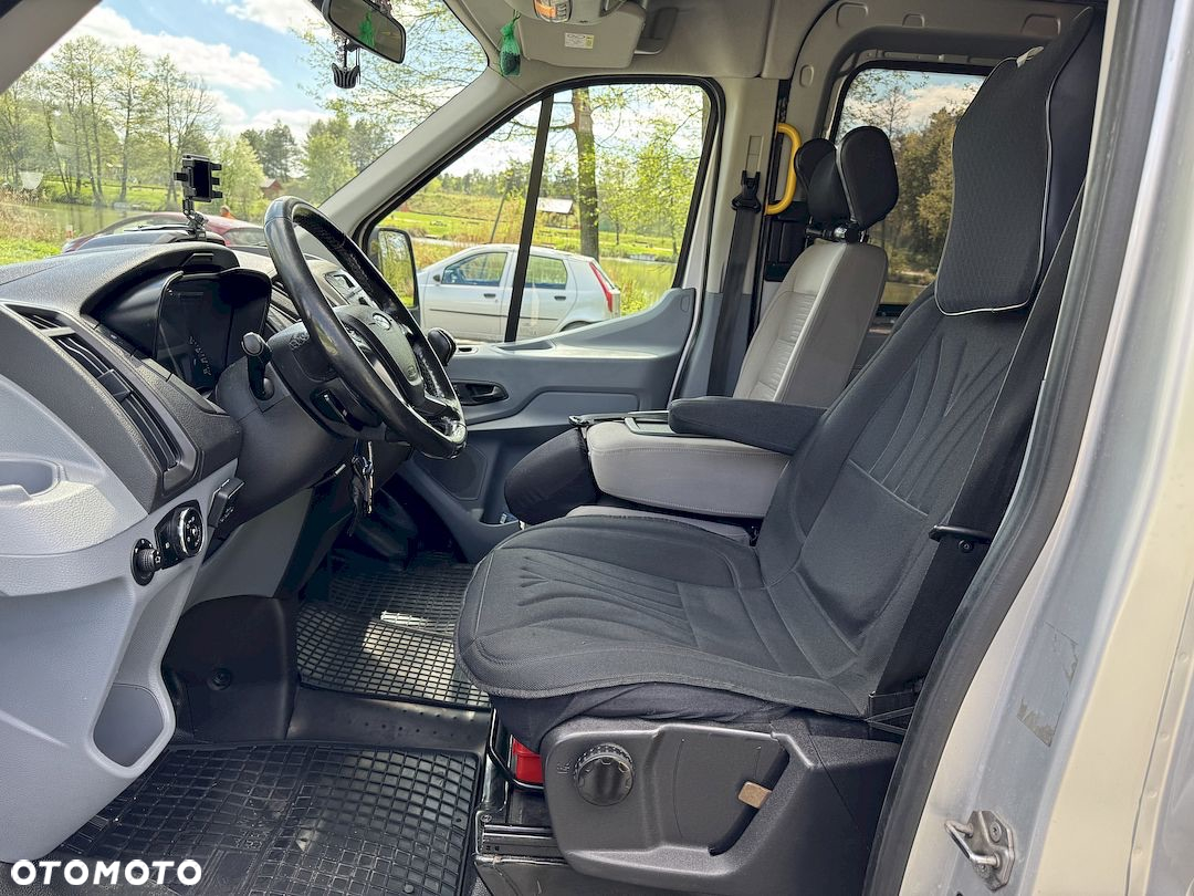 Ford Transit - 13