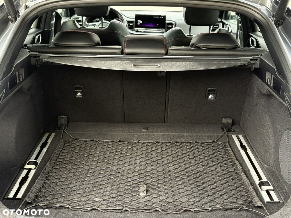 Kia ProCeed 1.6 T-GDI DCT7 OPF GT - 12