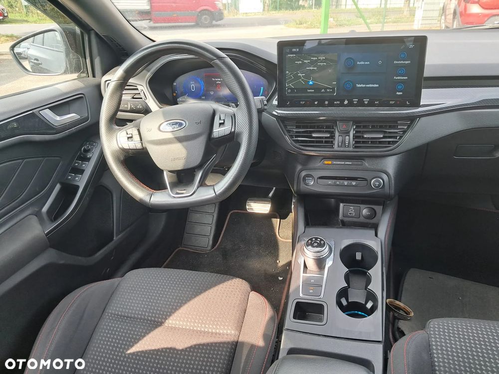 Ford Focus - 11
