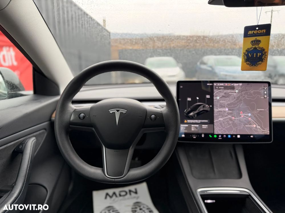 Tesla Model 3 Langstreckenbatterie Allradantrieb Dual Motor - 14