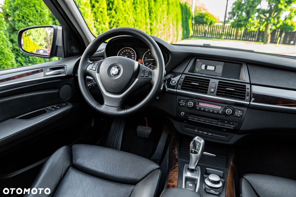 BMW X5 3.0sd xDrive - 26