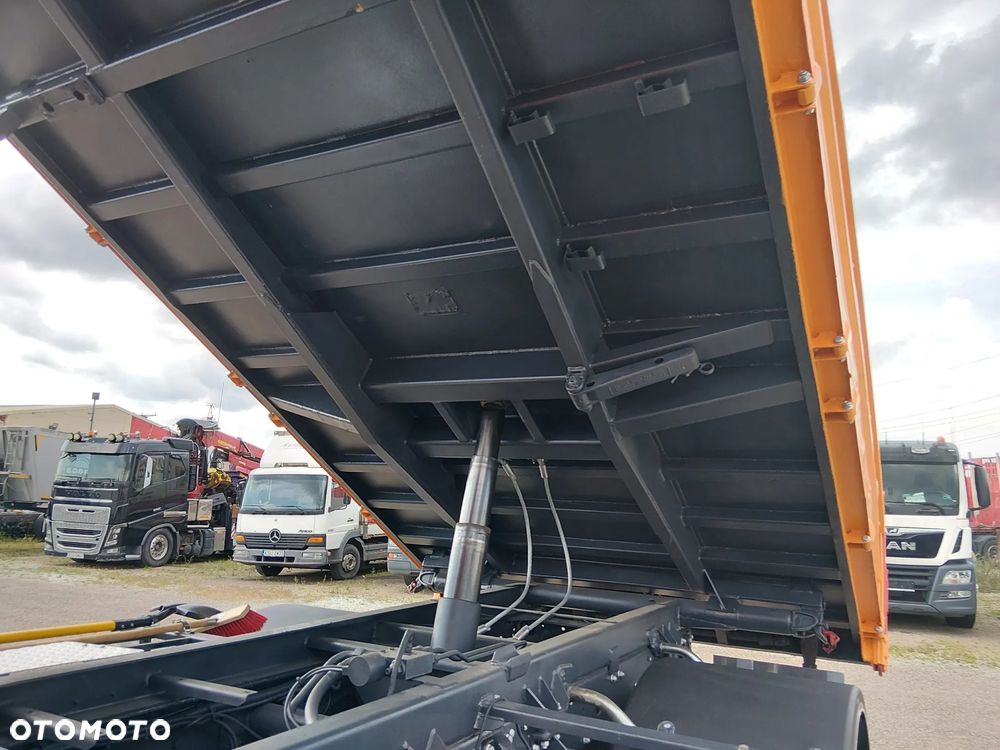 MAN Dłuzyca Man le 220 4x4 hds wywrotka wciagarka energetyka kiper blokady komunalny czołownica - 31