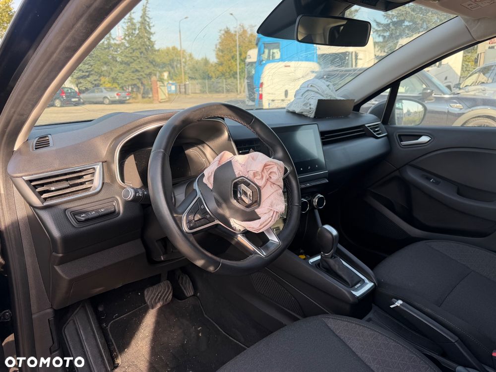 Renault Clio - 15