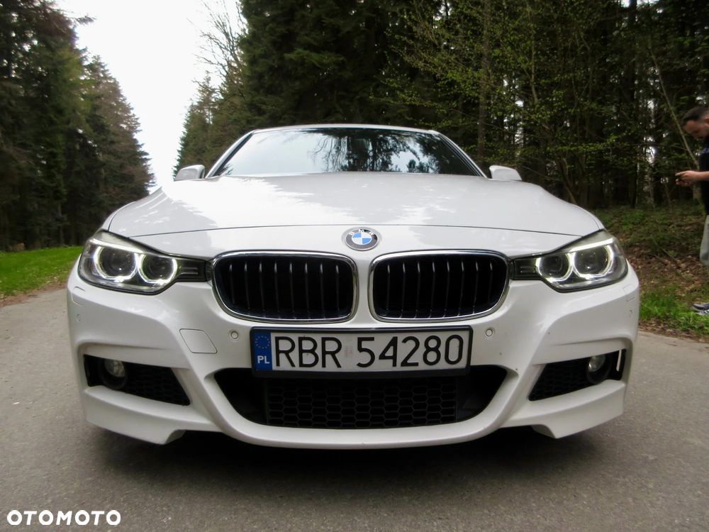 BMW Seria 3 325d M Sport - 25
