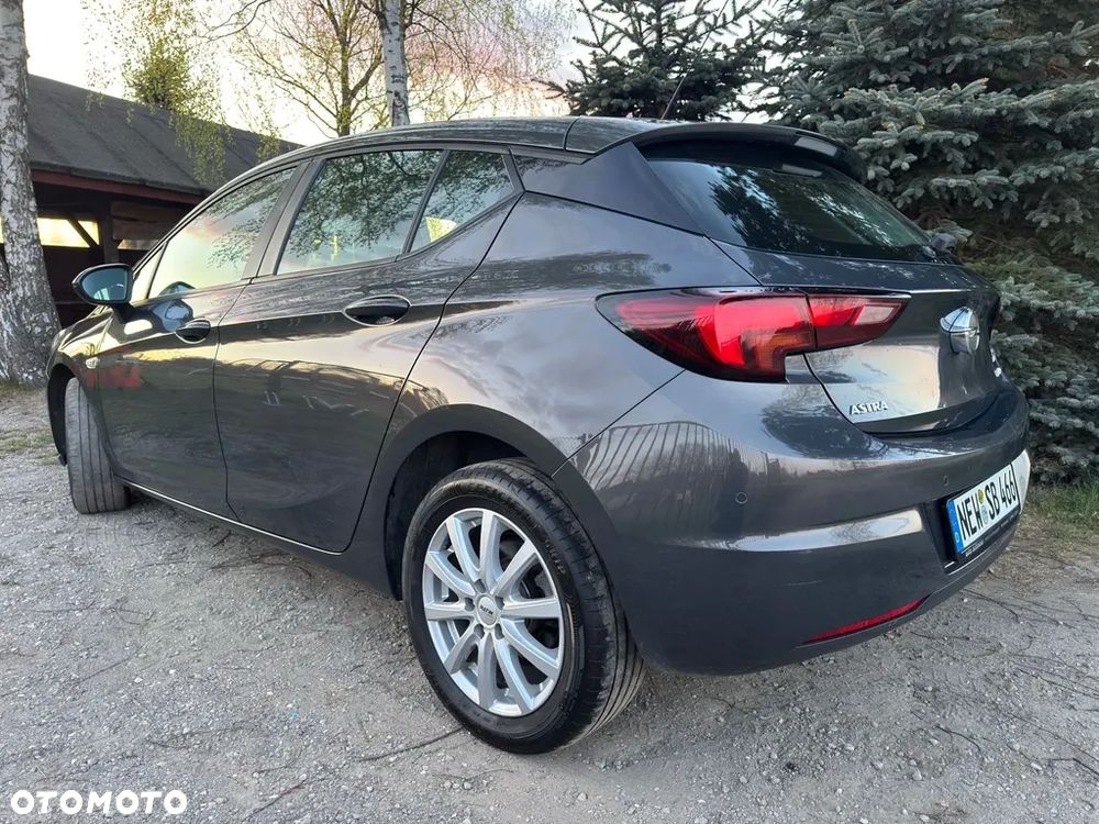 Opel Astra - 2