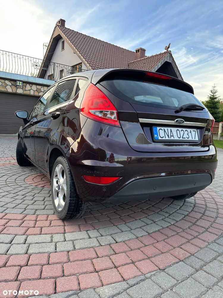 Ford Fiesta 1.25 Gold X EU5 - 12