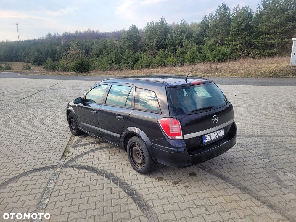 Opel Astra - 4