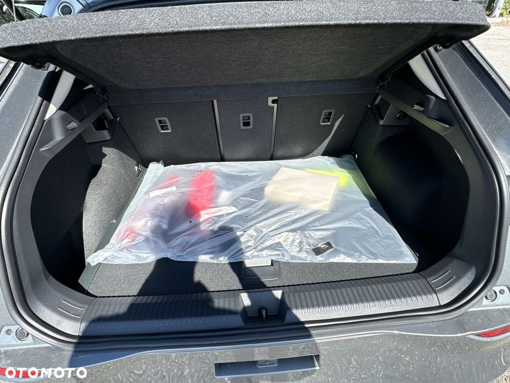 Volkswagen T-Roc 1.5 eTSI Life DSG - 18