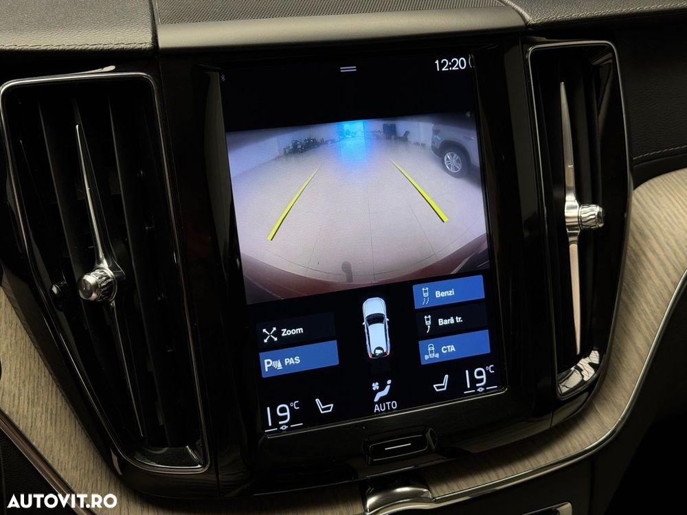 Volvo XC 60 D4 Geartronic Inscription - 13