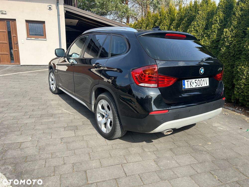 BMW X1 xDrive18d - 10