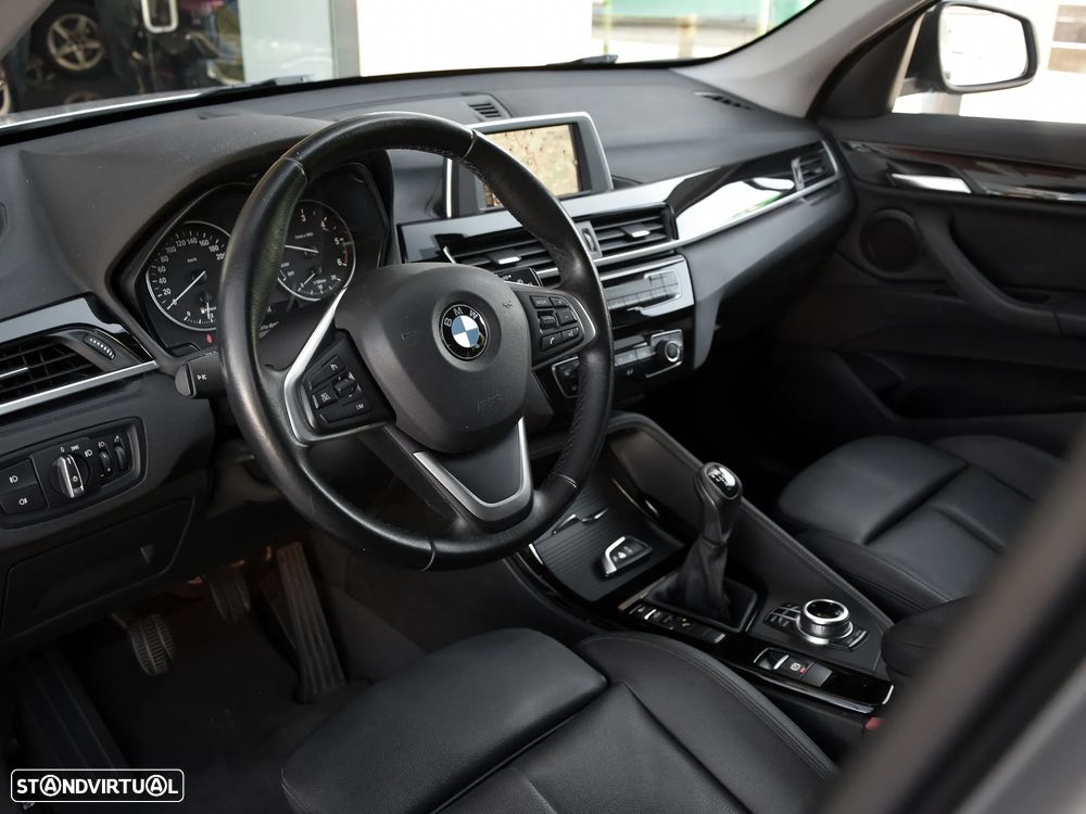 BMW X1 16 d sDrive Line Sport - 5
