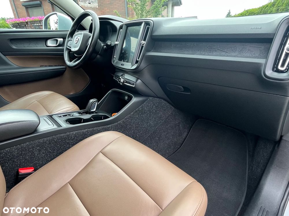 Volvo XC 40 D3 Inscription - 25