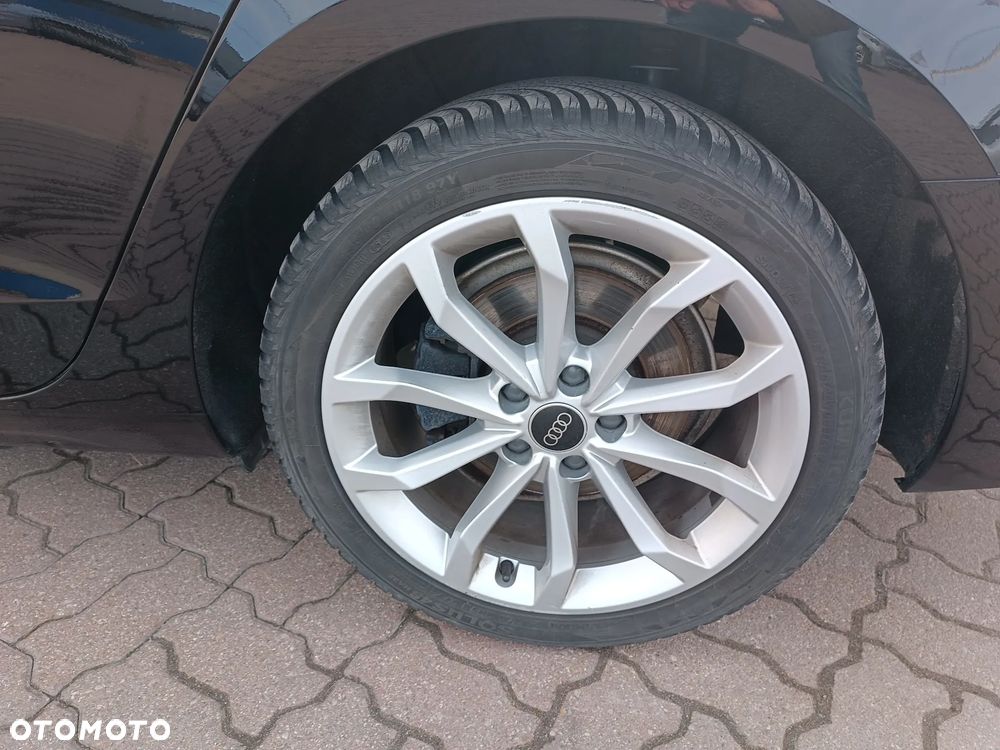 Audi A4 Limousine - 17
