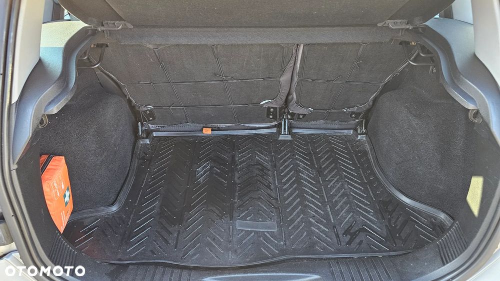 Ford Fusion 1.4 Silver X EU5 - 21