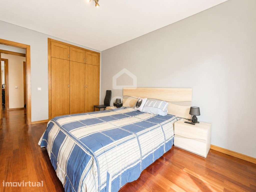 Apartamento T2 com Terraço a 5 Minutos do Centro de Vila Nova de Fa... - Grande imagem: 4/15