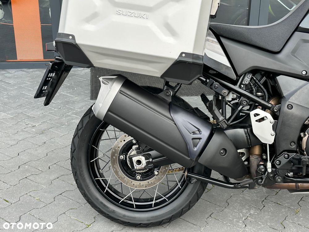 Suzuki V-STROM - 6