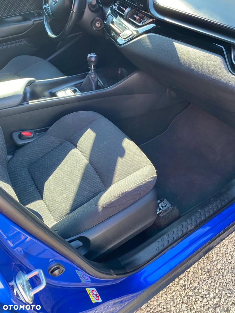Toyota C-HR 1.2 T Active - 8