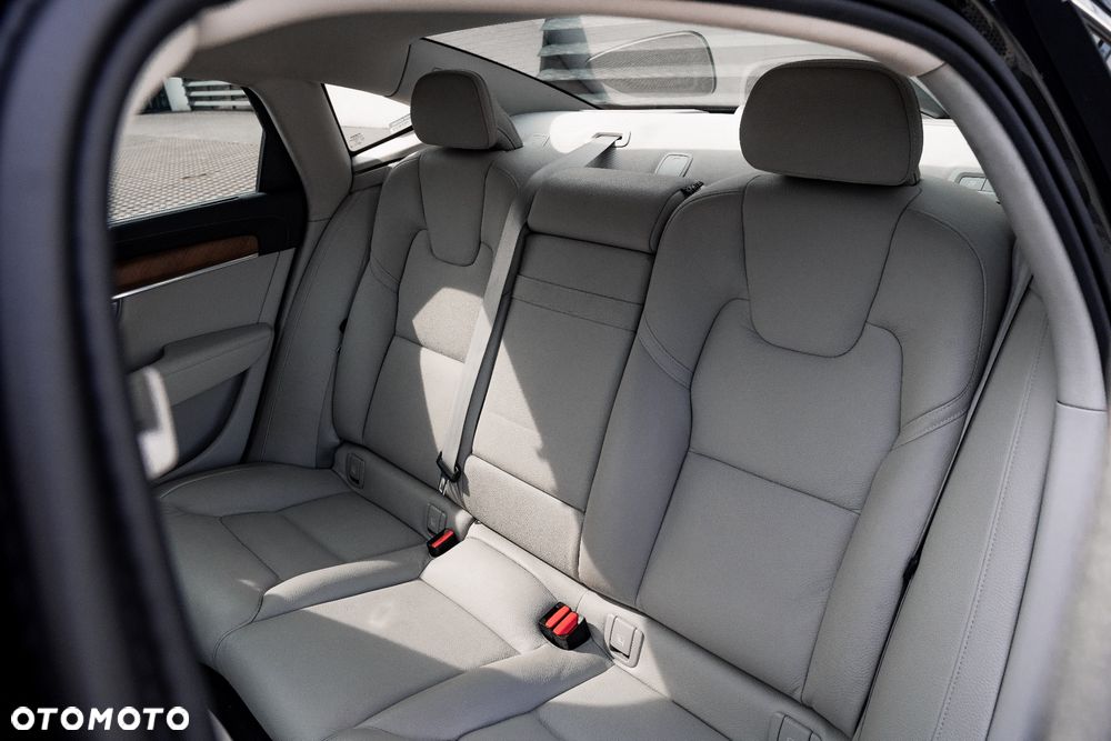 Volvo S90 D5 SCR AWD Inscription - 35
