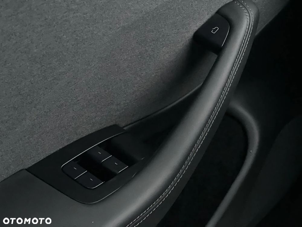 Tesla Model 3 Langstreckenbatterie Hinterradantrieb - 18