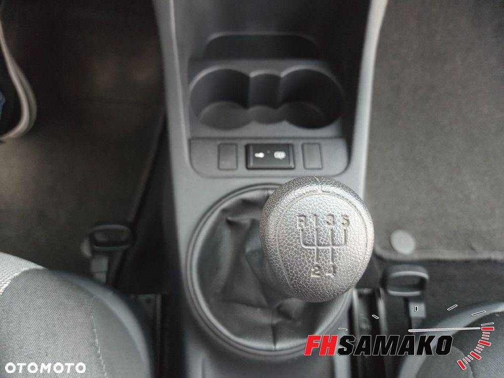 Skoda Fabia - 18
