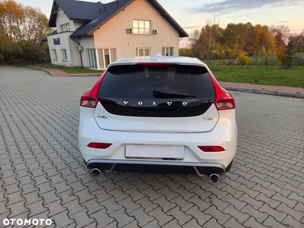 Volvo V40 T3 Geartronic RDesign - 7