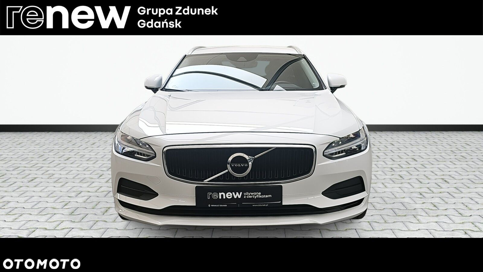 Volvo V90 - 2