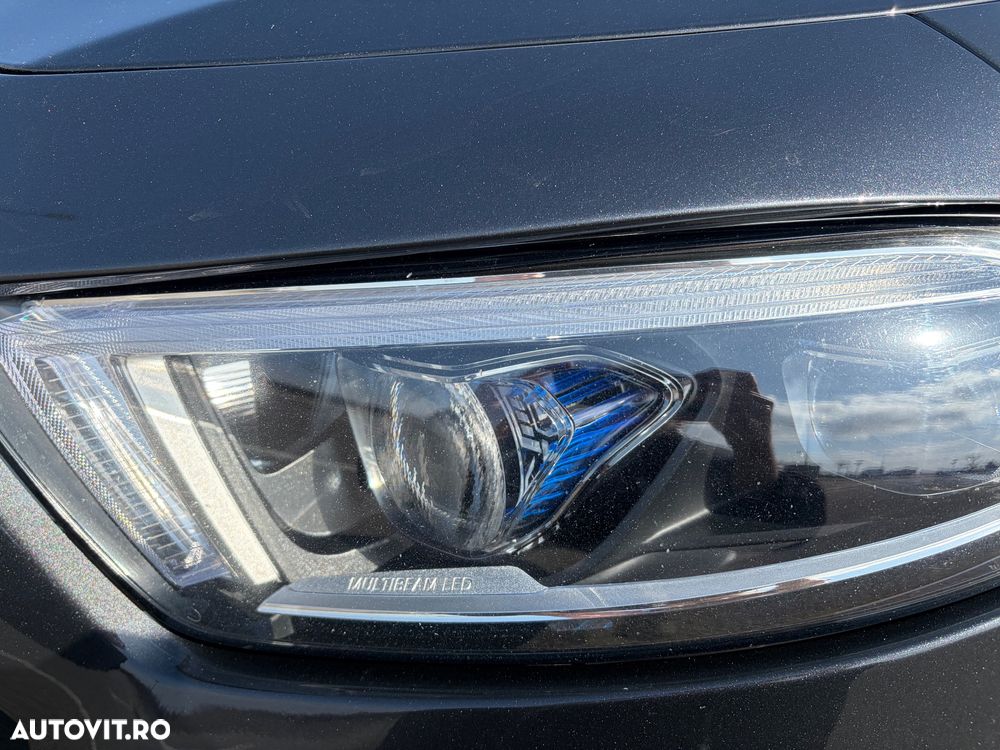 Mercedes-Benz CLS 350 d 4MATIC Aut - 9