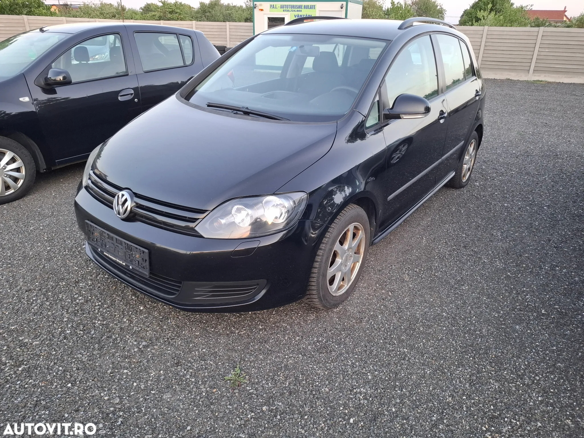 Volkswagen Golf 1.6 TDI DPF Trendline - 2