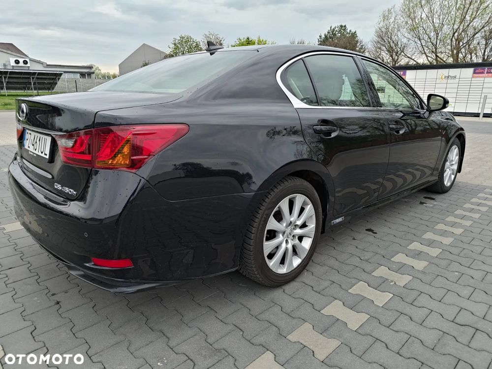 Lexus GS - 18
