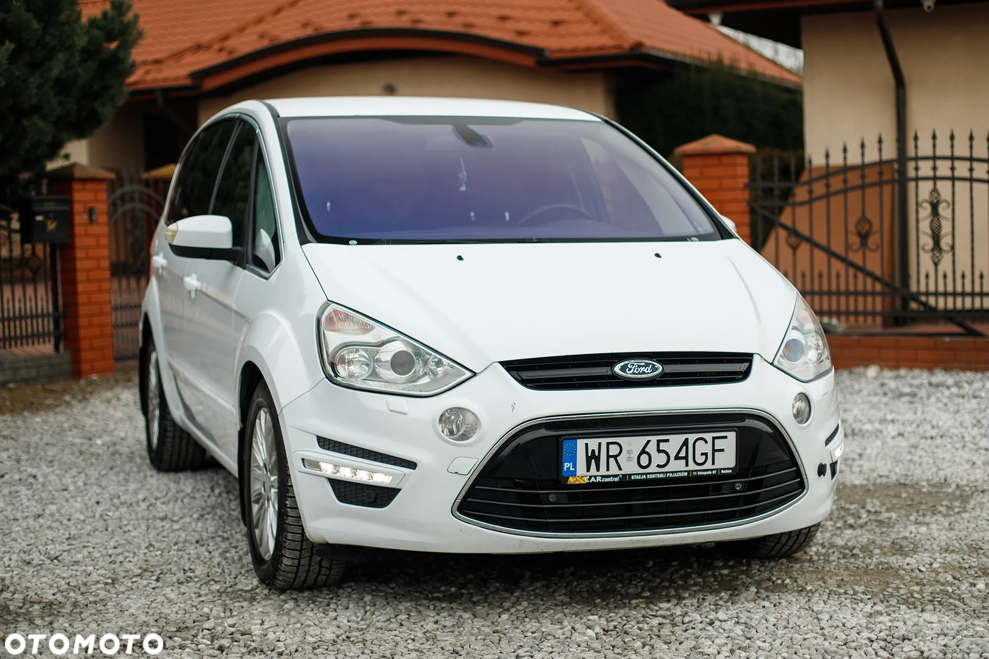 Ford S-Max 2.0 TDCi DPF Titanium - 3