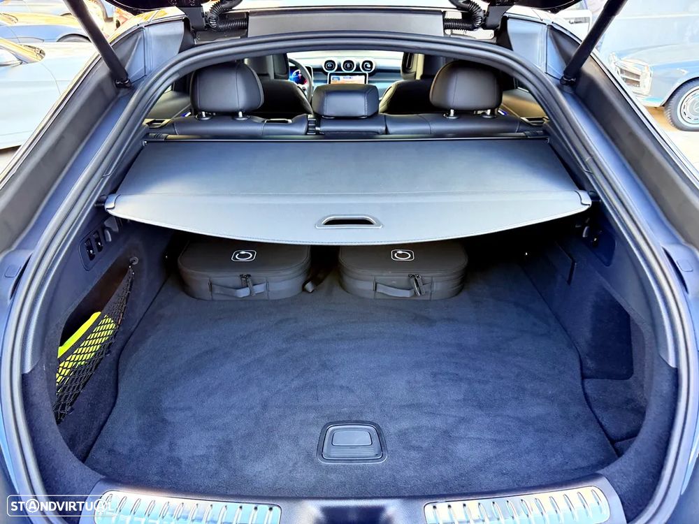 Mercedes-Benz GLC 300 de Coupe 4Matic - 37