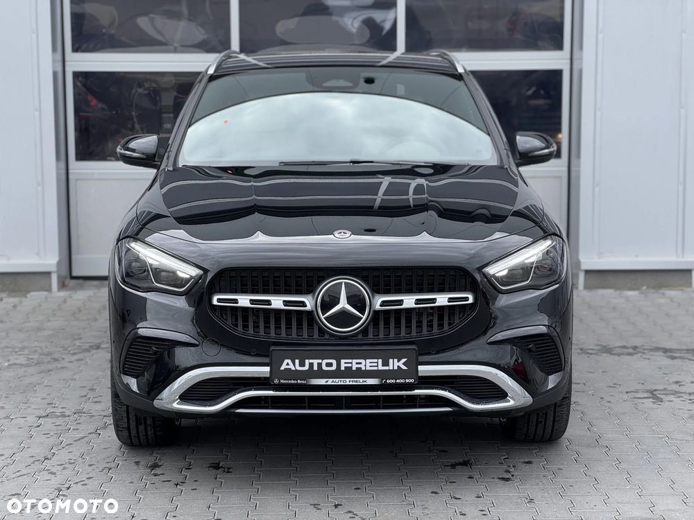 Mercedes-Benz GLA 200 Progressive - 5