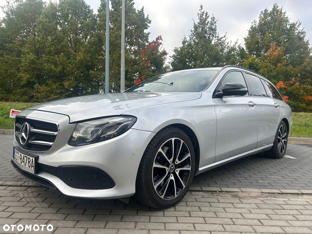 Mercedes-Benz Klasa E 220 d T 9G-TRONIC - 5