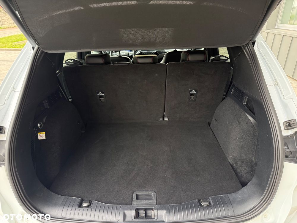 Ford Kuga 2.0 EcoBlue Hybrid ST-LINE X - 24