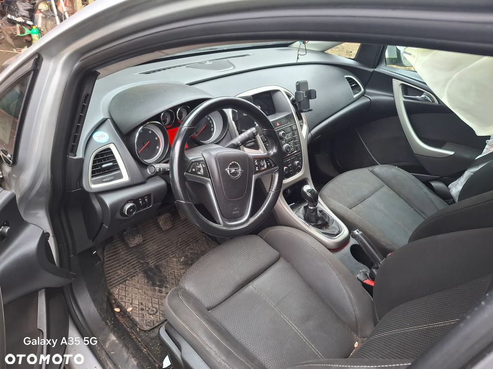 Opel Astra 1.7 CDTI Cosmo - 7