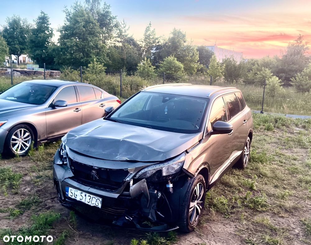 Peugeot 5008 - 2