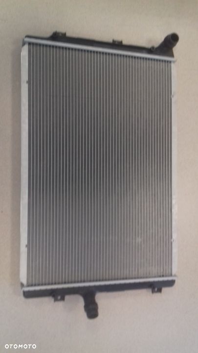 CHŁODNICA WODY VW PASSAT B6 2005-2010 2.0 B 2.0 D