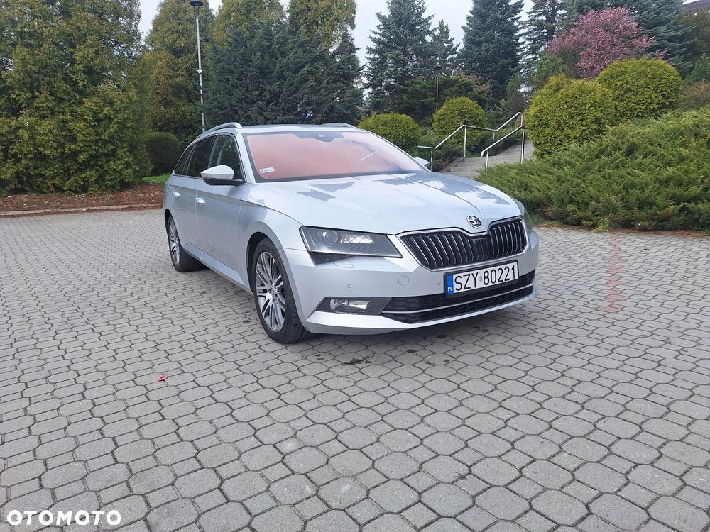 Skoda Superb 2.0 TDI DSG Ambition - 10