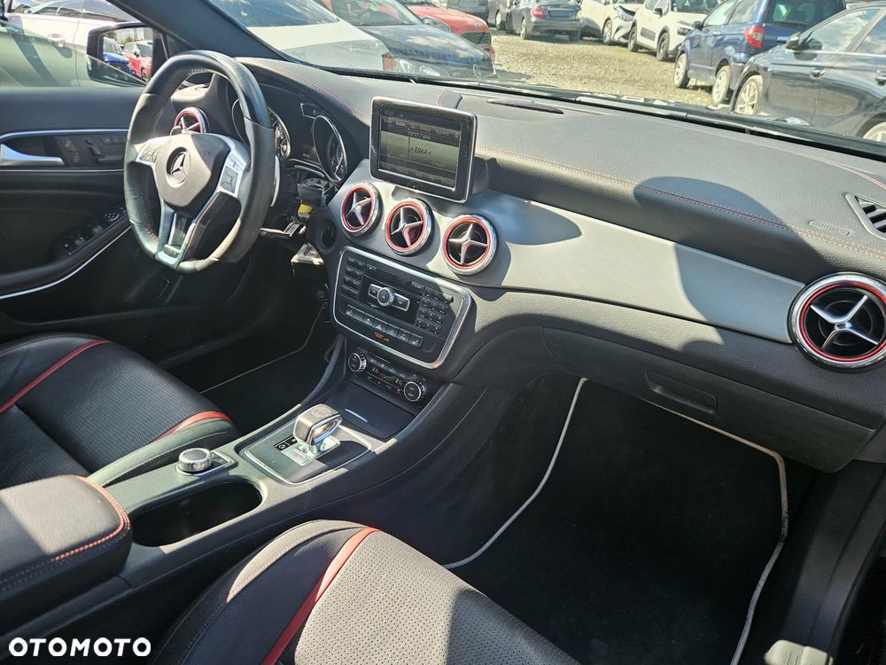 Mercedes-Benz GLA 45 AMG 4-Matic - 20