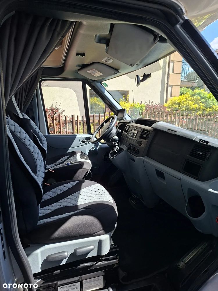 Ford Transit - 15