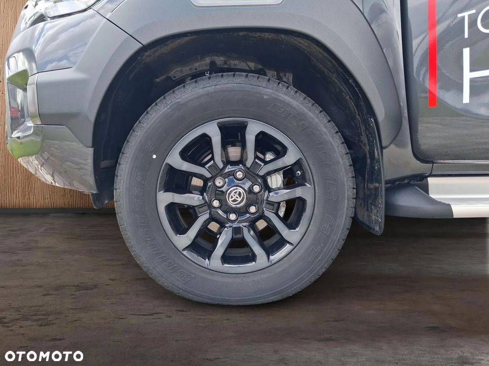 Toyota Hilux 2.8 D-4D mHEV Double Cab Invincible 4x4 - 19