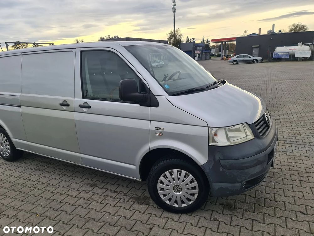 Volkswagen Transporter T5 TDI L2H1 Silverline - 3