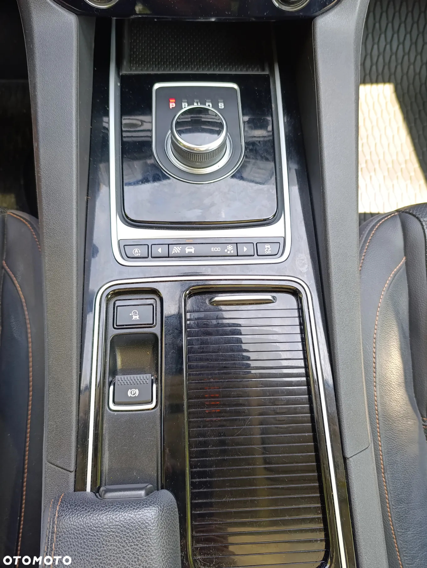 Jaguar F-Pace 2.0 i4P AWD Prestige - 12