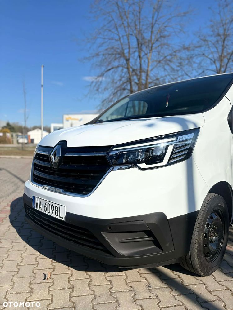 Renault Trafic - 13