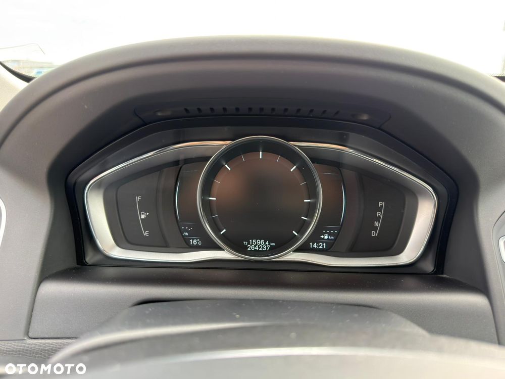 Volvo XC 60 D4 Geartronic Kinetic - 13